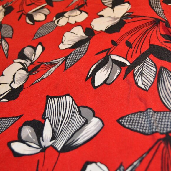 Alfred Dunner Red black white Floral Patterned blouse size L - Picture 5 of 13